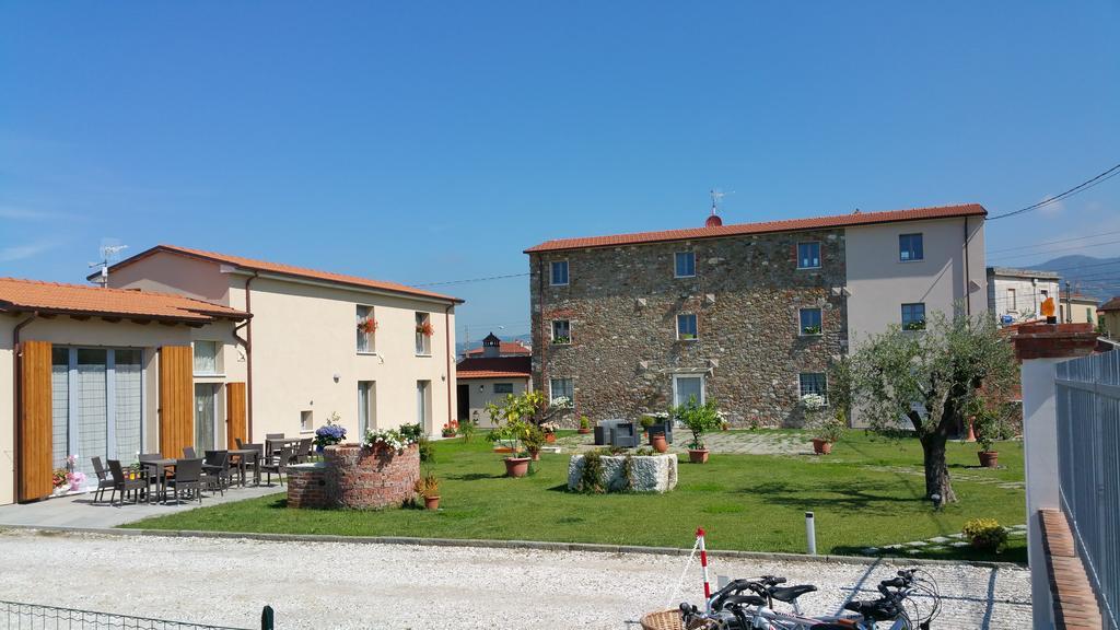 Ca Thomas Hotel Castelnuovo Magra Exterior photo